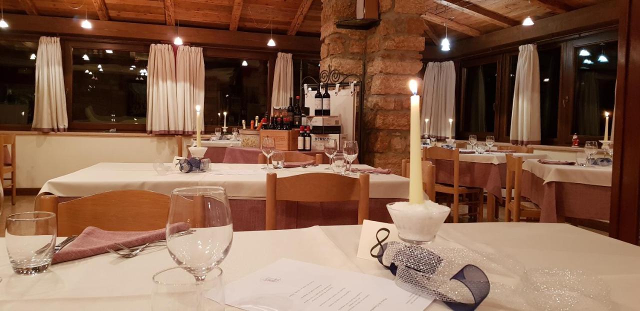 Albergo Ristorante Leso Bosco Chiesanuova Extérieur photo